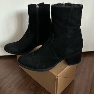 Stefano Gamba Black Made In Italy Suede boots in size 8